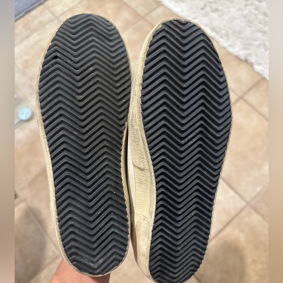 Golden Goose size 7 (37) Cow print star with silver glitter. - Picture 4 of 4